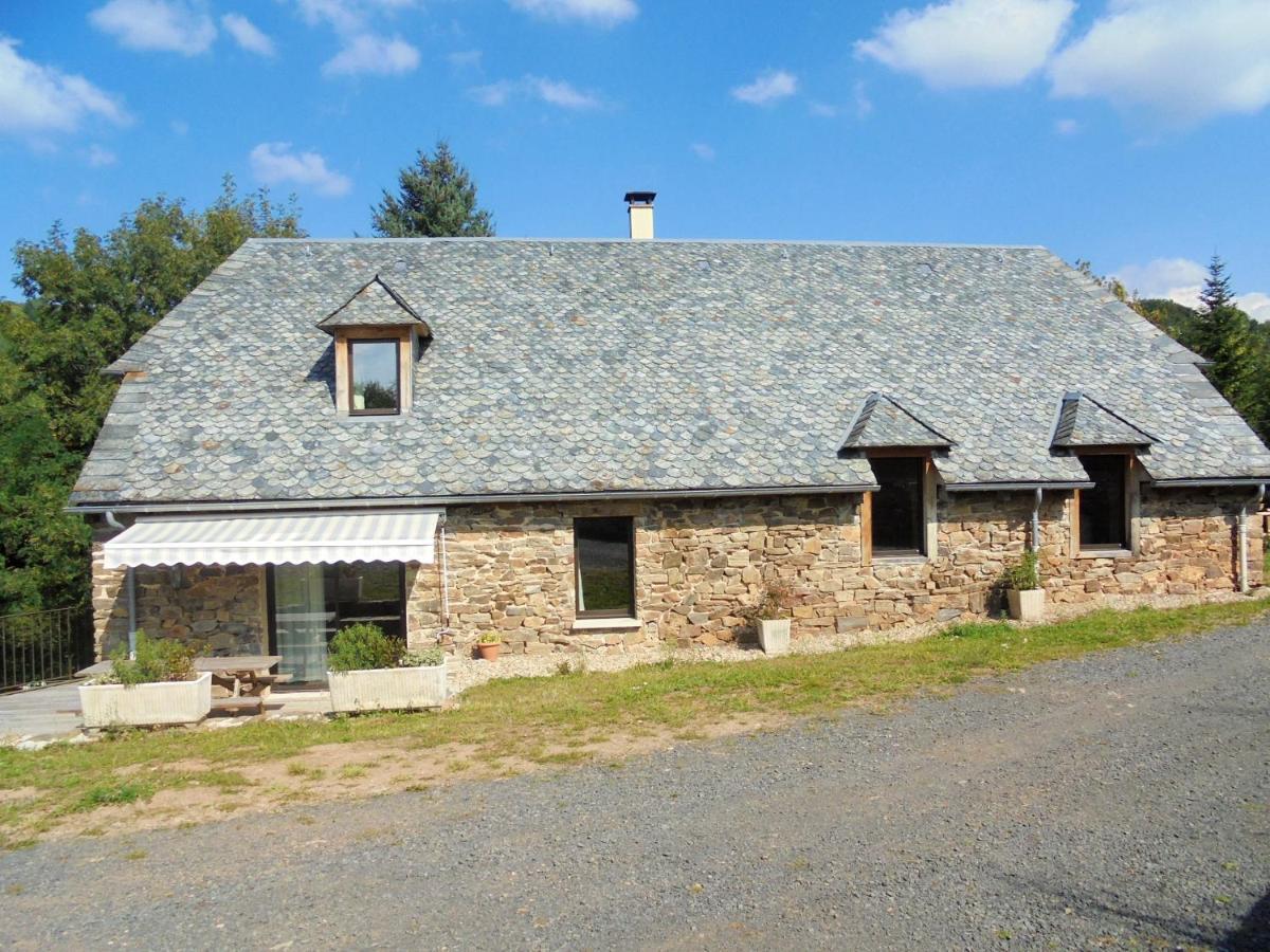 Maison Charmante Avec Vue Sur La Montagne A De Mandailles Barbecue