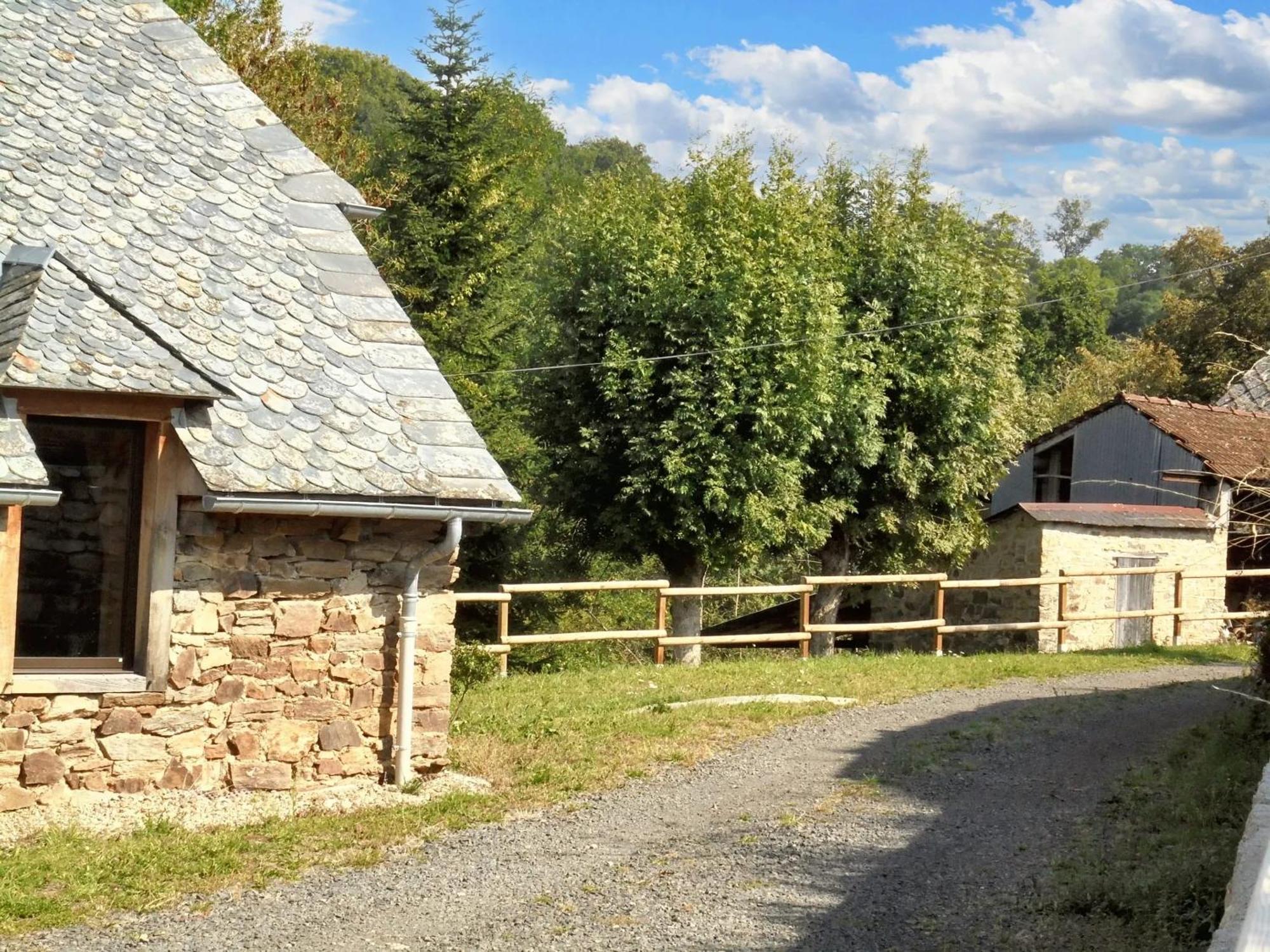 Maison Charmante Avec Vue Sur La Montagne A De Mandailles Barbecue Castelnau-de-Mandailles